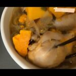 Rolls de berenjena con queso de maní