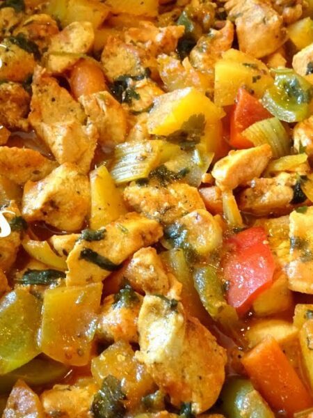 Como Hacer Pechugas de Pollo Guisadas, Receta facil. #polloguisado #pechugaguisada #recetasdepollo