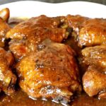 Risotto de hongos de pino con crema de almendras