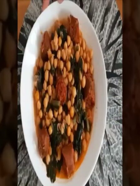 Sabrosa potaje de GARBANZOS#shorts #shortsyoutube #sabiasque