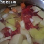 Ensalada de col con pollo de inspiración asiática