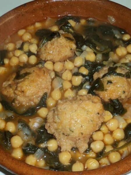 Potaje de garbanzos con espinacas