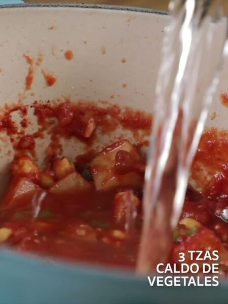 Potaje vegano de garbanzo