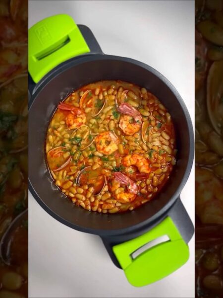 Verdinas con almejas y langostinos: la auténtica receta asturiana