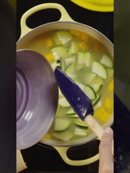 Receta de sopa de arroz #receta #sopadearroz #caldocasero #elsabordecasa #gallinablanca