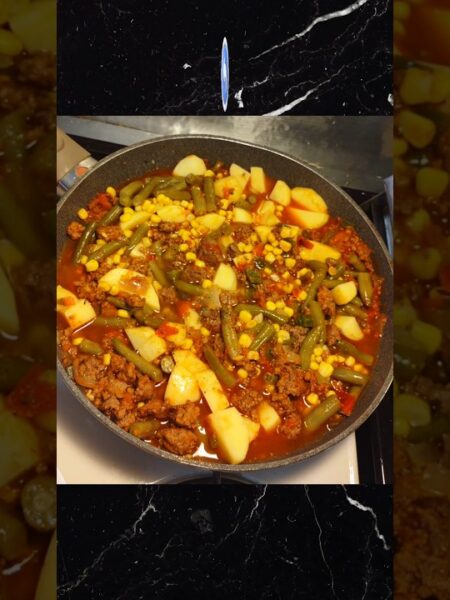 Guisados de Carne: Delicioso guiso de carne molida al estilo casero.