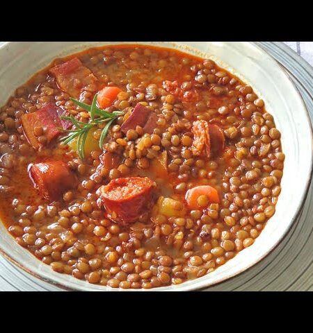 Estofado de lentejas con chorizo y batata