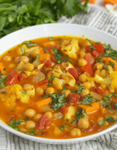 Estofado de garbanzos y verduras al curry