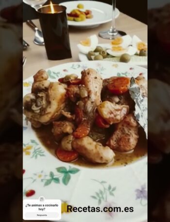 ¡Pollo en salsa con patatas la receta que une corazones!   #GastroBlog #CocinaConAmor #ComidaRica