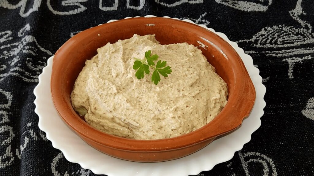 AJO BLANCO DE ALMERIA SABOR ANDALUZ EN TU COCINA RECETAS TRADICIONALES DELICIA ANDALUZA