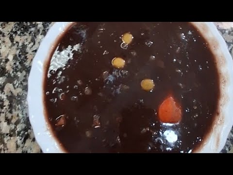 Potaje de alubias casero con carne y tocino