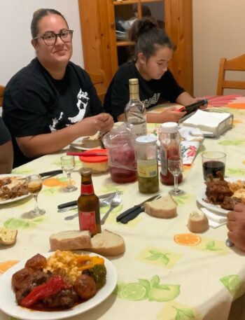 Cabrito Assado para Almoço de Domingo em Família