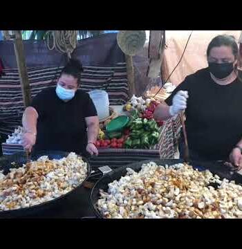 Experiencia, clave para preparar el potaje de tagarninas y las migas