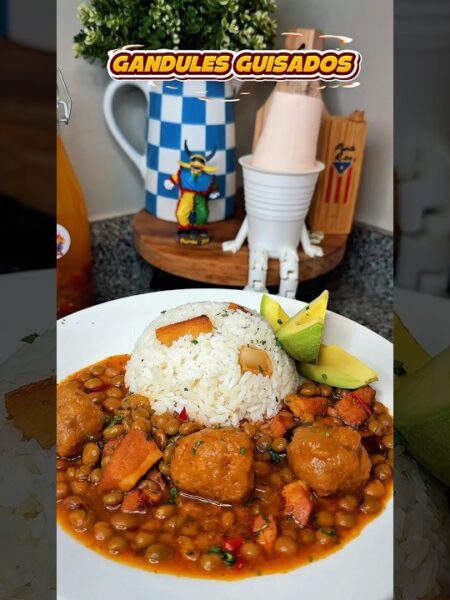Gandules guisados caseros al estilo criollo