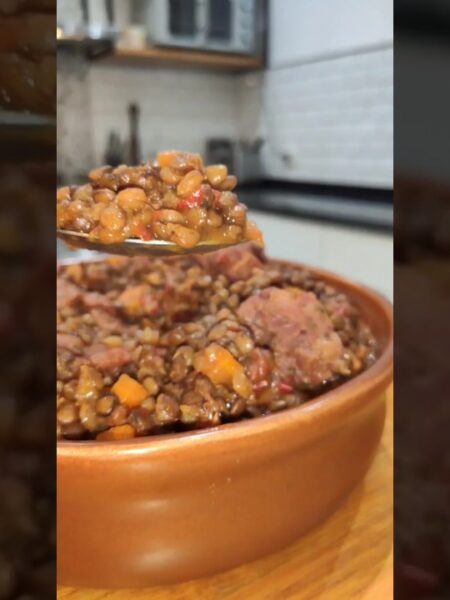 Guiso de Carne con Lentejas y Verduras: ¡Un Clásico Recalentón!