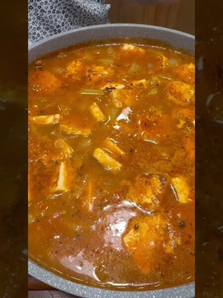 Guiso de Queso con Chile Manzano