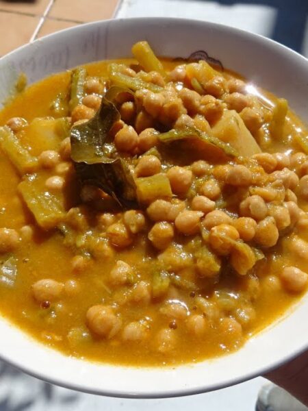 Potaje muy Sabroso de Garbanzos y Tagarninas