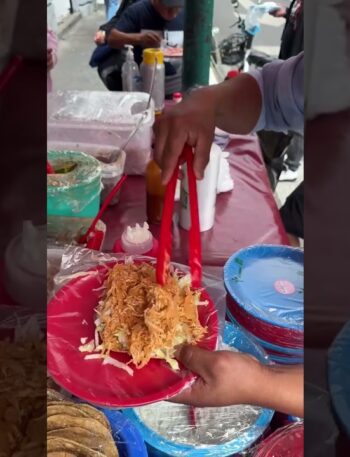 Pues parando tostadas con guisos caseros #Tostadas #Guisados #viral #parati #instagrammar