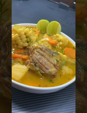 Sancocho de Costilla de Res
