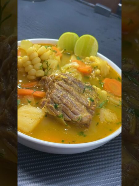 Sancocho de Costilla de Res