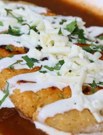 Tlacoyos Ahogados De Chicharron