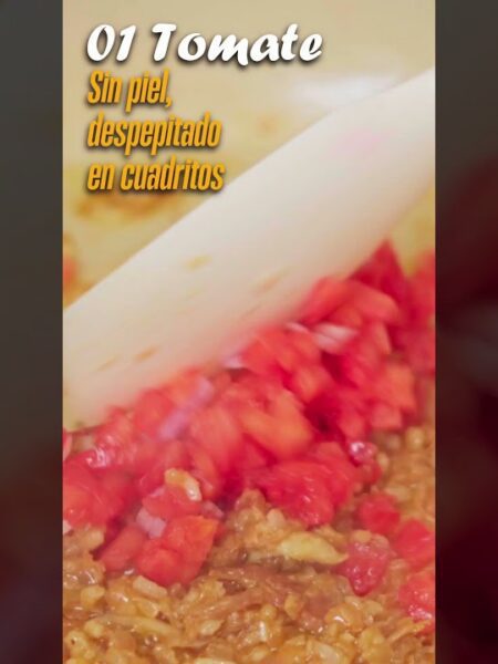 ¡Cocina un Estofado de Pollo Peruano con Pimiento en 1 Minuto!