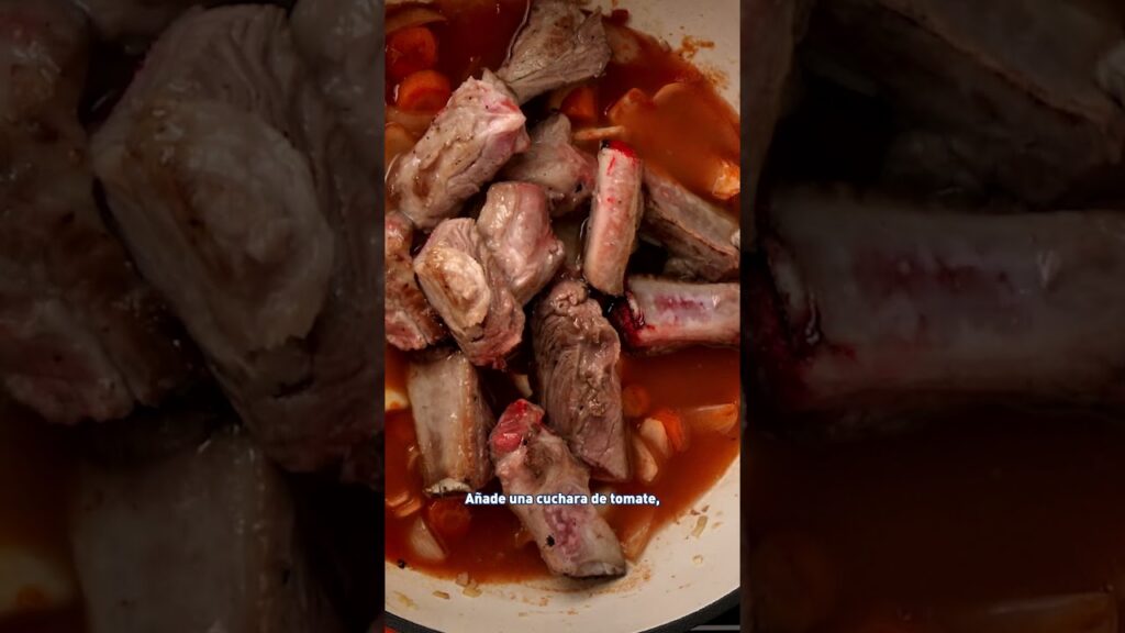 Costillas con patatas y setas en guiso casero: ¡un plato delicioso para compartir!