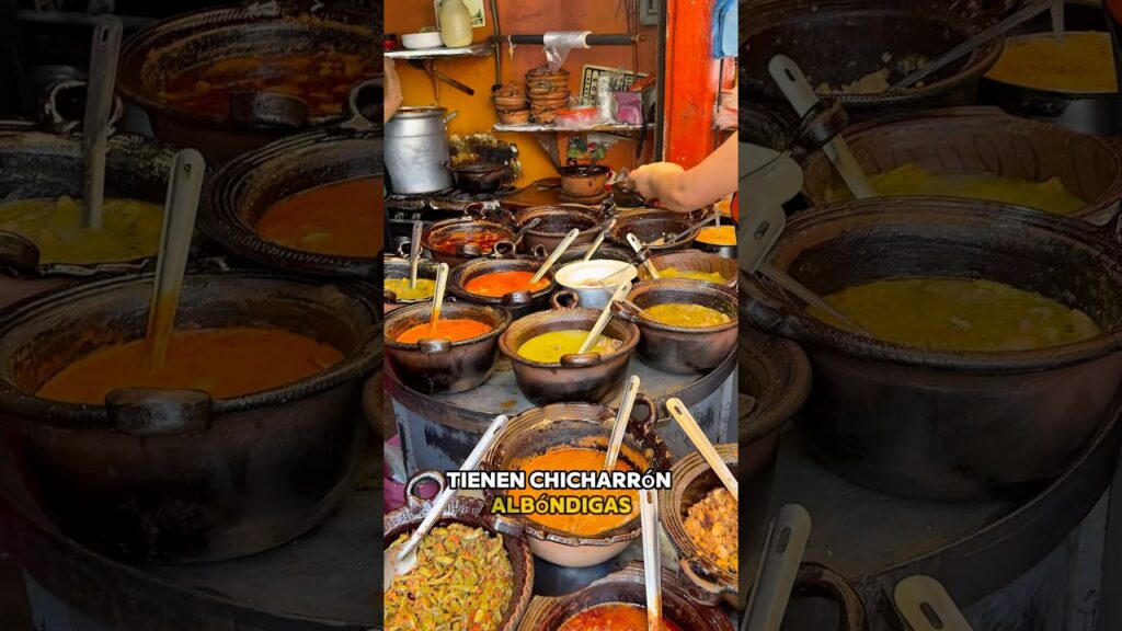 Tacos de Guisado Victoria Mega Picosos en la Obrera, CDMX #short #shorts #food #foodie #tacos #cdmx