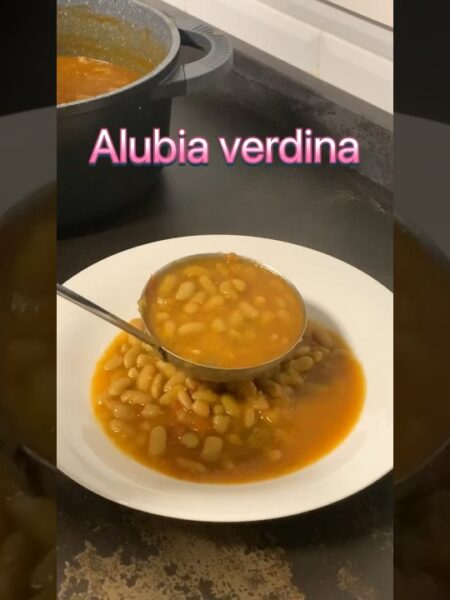 Guiso de Porotos Sin Carne - ¡Un Placer para Tus Sentidos!