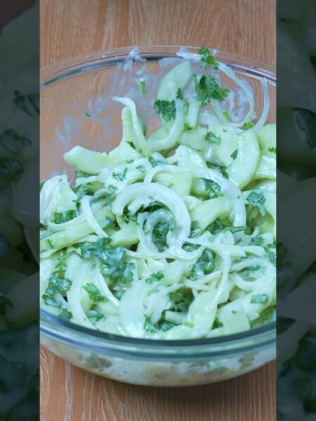 Mira lo que hice con este pepino que me sobró en casa. #recetas #ensalada #saludable #pepino