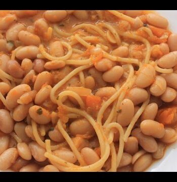 Receta de Porotos con Riendas chilenos