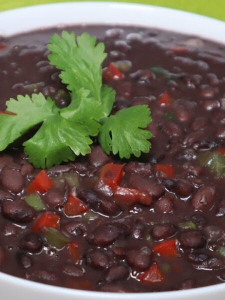 Frijoles negros venezolanos fáciles y deliciosos