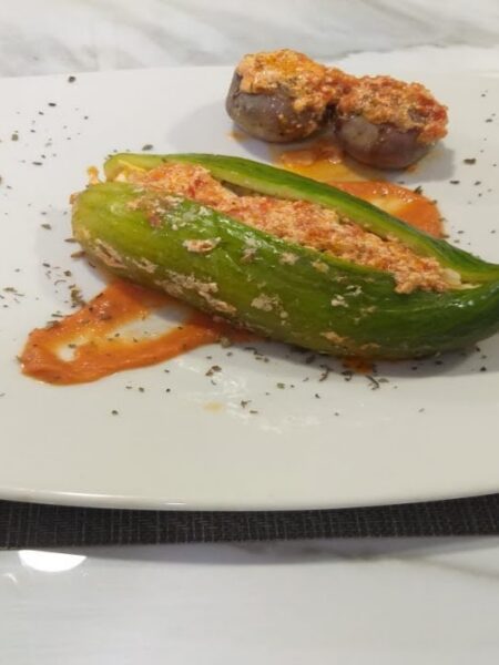 Como Preparar Pepino de Guiso o Caigua Relleno de Pollo y Verdura