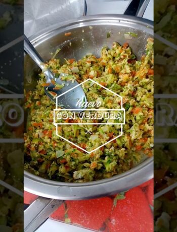 Guiso de verduras con huevo.