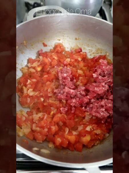 Pepinillos con carne al estilo casero
