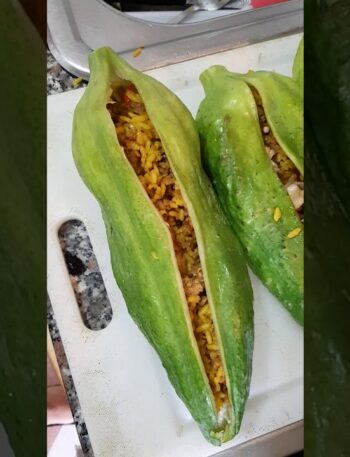 Pepinos de guiso rellenos caseros