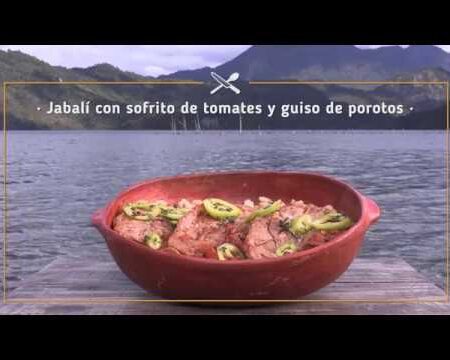 SABORES SIN LÍMITES - JABALÍ CON SOFRITO DE TOMATES Y GUISO DE POROTOS.