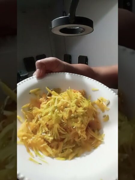 @recetasyhogar.. frijoles guisados con pezuña pepino de guiso y papas picadas