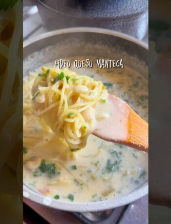 Guisado de porotos manteca con queso, cremoso y bien reconfortante