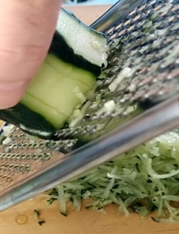 ¡Nunca pensé que el pepino así quedara tan delicioso! ¡Sin cocinar! Receta en 5 MINUTOS.